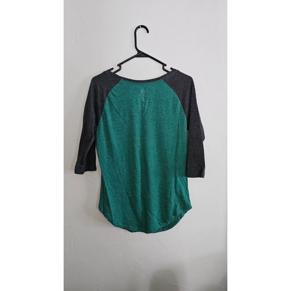 ELF Christmas Graphic Raglan Baseball Tee Juniors Size L (11/13) OMG Santa Green - Picture 3 of 3